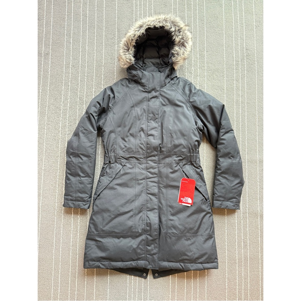 The North Face Artic Parka in Black